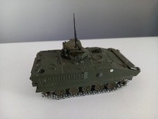 CHAR AMX 10P.  AVEC