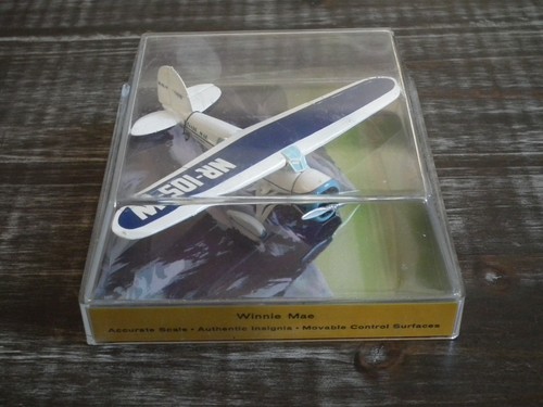 Avion métal miniature - ,