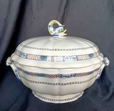 Soupière en faïence de Gien