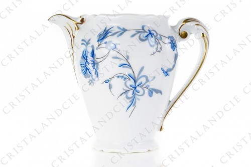 Pot lait aux bouquets bleus - bouquets,