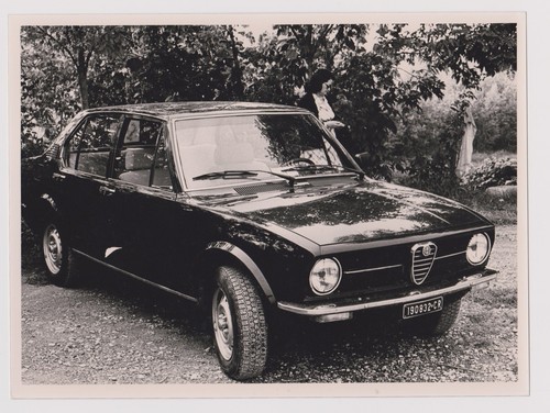 Photo ancienne alfetta - 🎞️,
