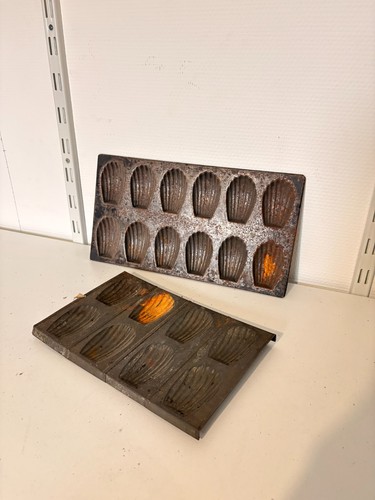 Ancien moule gâteau métal - ancien,