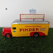 CAMION  BERNARD PINDER  N° 28