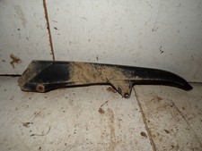 cache chaine carter 50 DT