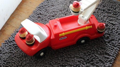 Vintage little tikes red fire - tikes,