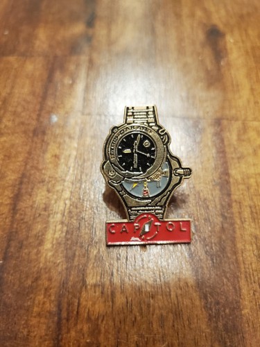 Pin capitol montre paris - pin's,