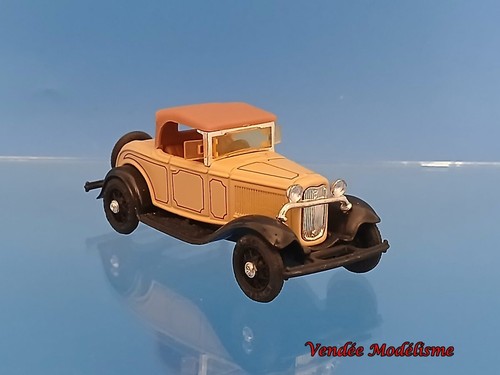 Voiture collection ford v8 - ford,