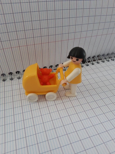 Playmobil fillette et landau - :,