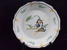 SUPERBE ET RARE ASSIETTE AU DECOR A LA FABIQUE-NEVERS XVIII°