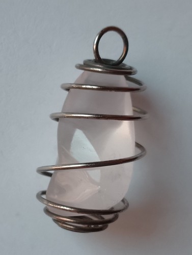 Pendentif 4gr 27mm quartz - 4.4gr,