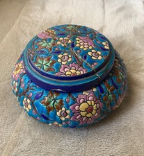 Ancienne bonbonnière émaux