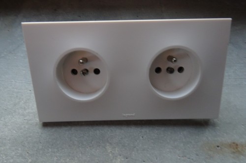 Prise double legrand neptune - legrand,