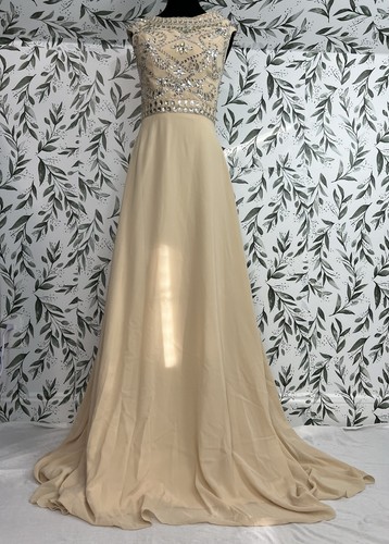 Stunning boutique beaded beige - boutique,