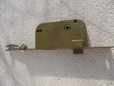 Serrure à encastrer BRICARD avec 2 clefs.