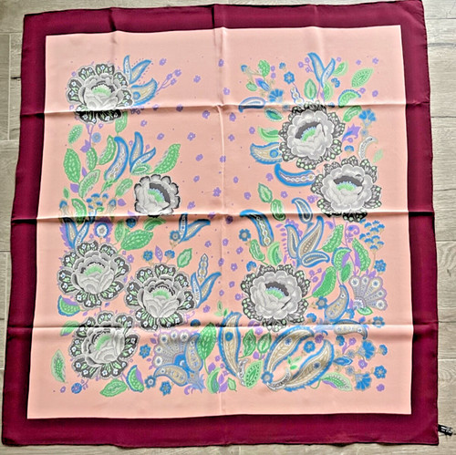 Foulard/Carré/Shawl★Foulard