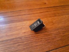 Prise entrée USB / AUX  BMW E60 E63 E70 E90 F01 F10 F12 F25 oem 9129651