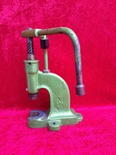 Ancien Appareil, Outil, Presse