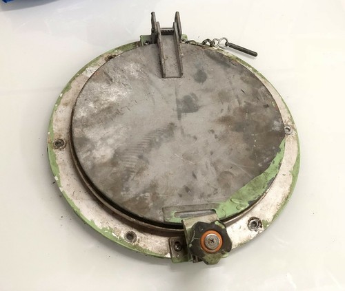Hublot rond fer origine - fer, d'origine