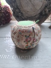 ANCIENNE BOITE A COUTURE TISSU