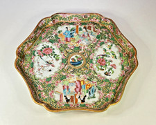 plat ou plateau polylobé en