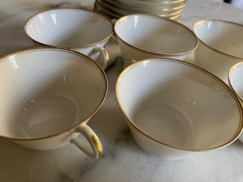Tasses soucoupes en - 6, 12