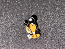 (S) PINS BADGE ENAMEL VINTAGE COLLECTION MASCOTTE STYLO BIC