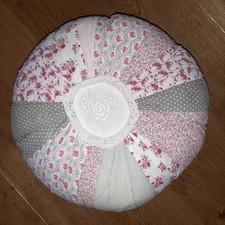 Coussin rond patchwork chambre fille