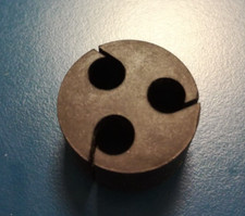 LEGRAND 098056 - Joint à entrées multiples pour presse-étoupe ISO25 ou PG21