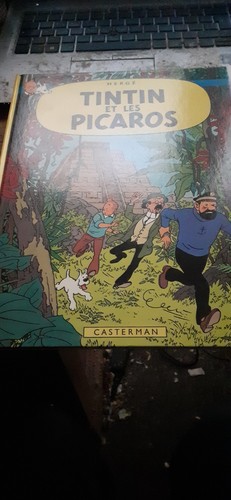 Tintin les picaros - tintin,