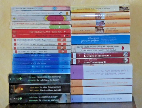 Lot livres harlequin - 31,