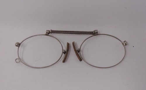 Ancienne lunettes extensible - ,