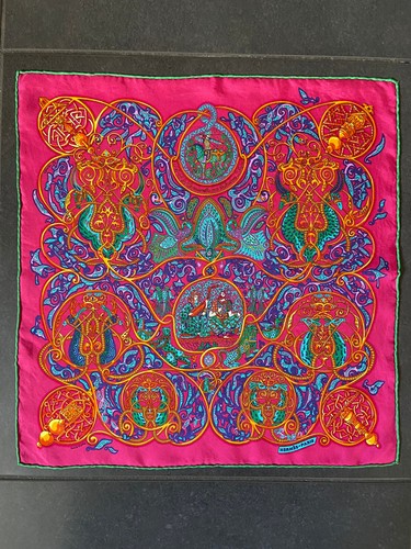 Foulard hermès intitulé - intitulé, la