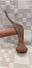 Ancien marteau de cordonnier