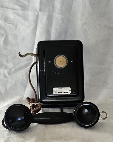 Téléphone ancien - ancien, de