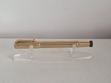 Safety en métal  plaqué or, plume en or 18 K, plume entrante