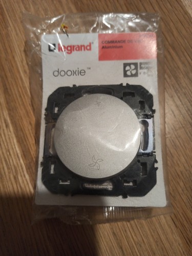 Legrand dooxie aluminuim neuf - legrand,