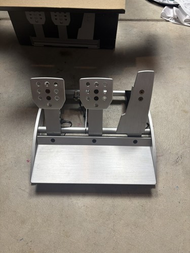 Fanatec clubsport pedals - fanatec,
