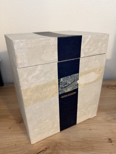 Lecoultre atmos box - atmos,