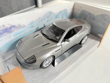 Aston Martin Vanquish James