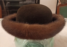 ancienne toque chapeau femme en vison  années 50