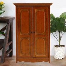 Armoire de poupée 1:12
