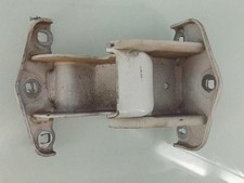 Charniere de porte arriere