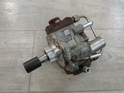 Pompe injection nissan - à,