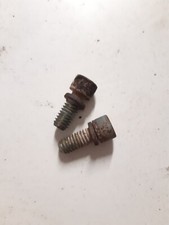 vis d echappement de tondeuse autoporté Husqvarna cth151