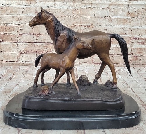 Détaillé bronze cheval - détaillé,