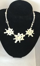 COLLIER COURT IKITA/ METAL