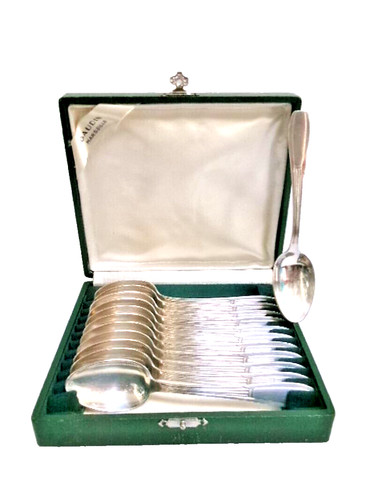 Coffret petites - de, 12