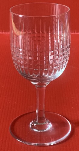 Verre baccarat service nancy - service,