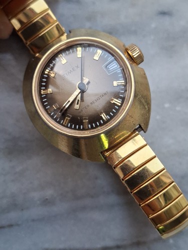 Montre vintage timex - vintage,