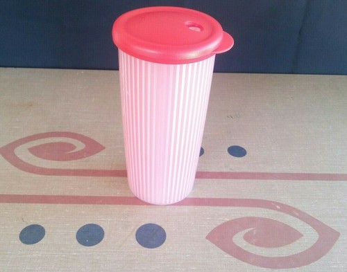 Tupperware insulated - -,